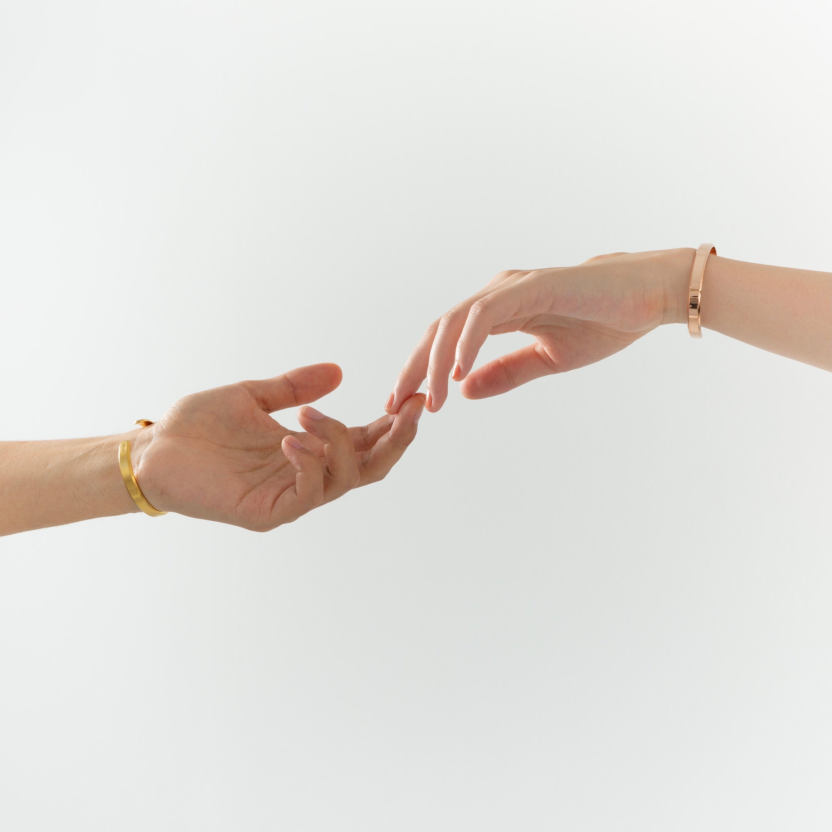 オーセンティック バングル ローズゴールド - MK&T