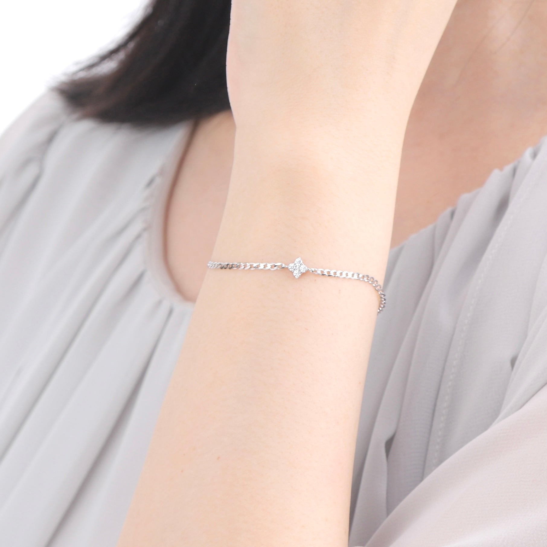 クリスタル スターリー ブレスレット シルバー